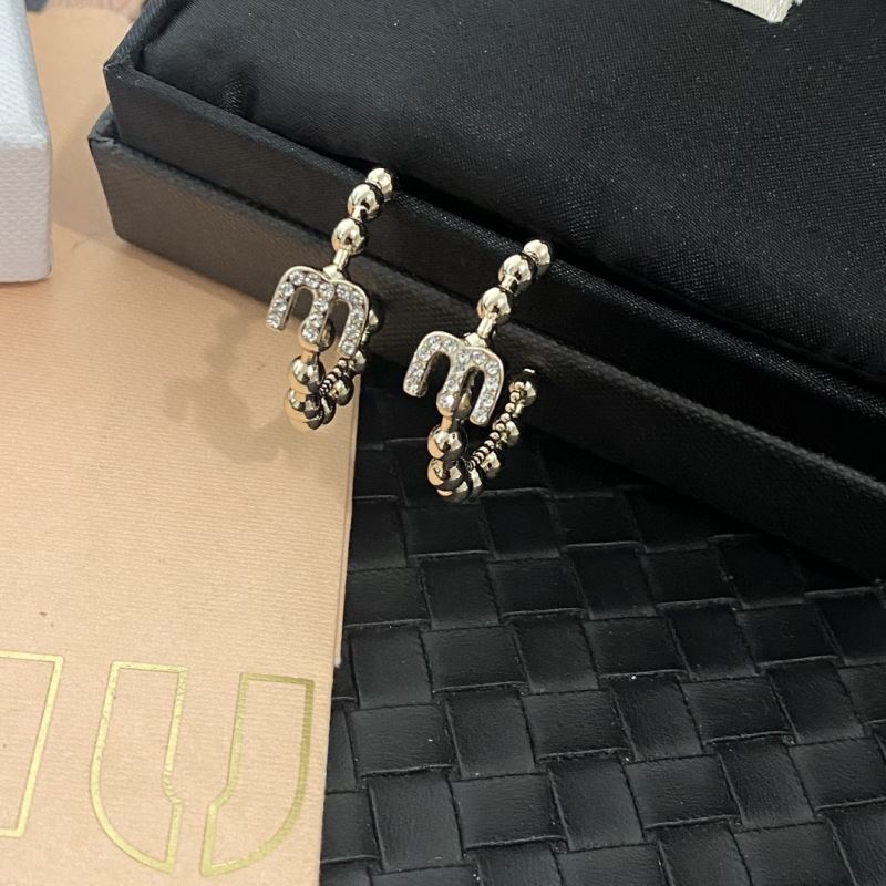 MIU MIU